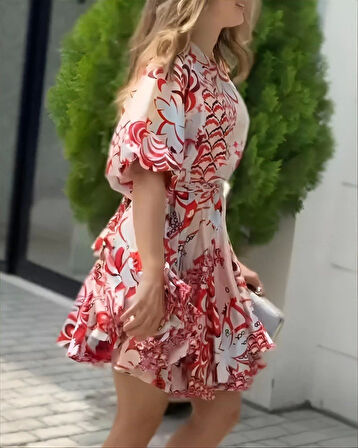 Kadın Kısa Balon Kollu Yuvarlak Yakalı Pileli Desenli Mini Elbise