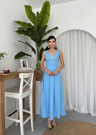 Late Yıldız Detaylı Elbise