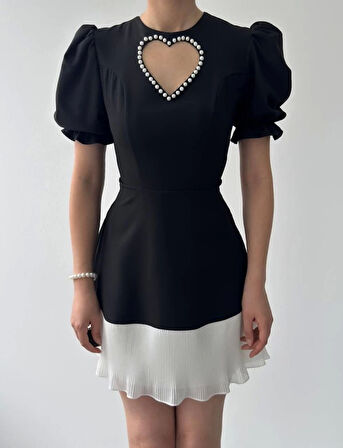 Safe Kalp Detaylı Elbise