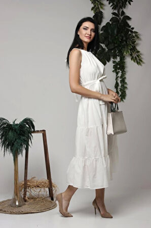 Ekru Halter Yakalı Kuşaklı Elbise