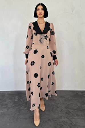 Vizon Yaka Nakışlı Elbise