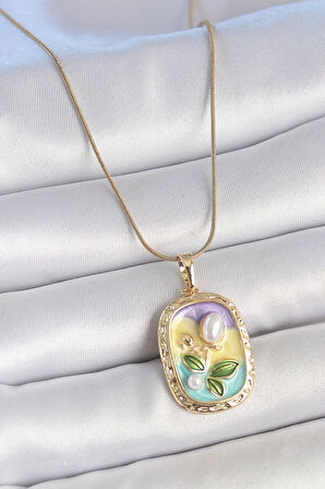 316L Çelik Gold Renk Zincir İncili Çiçek İşlemeli Portre Model Kadın Kolye