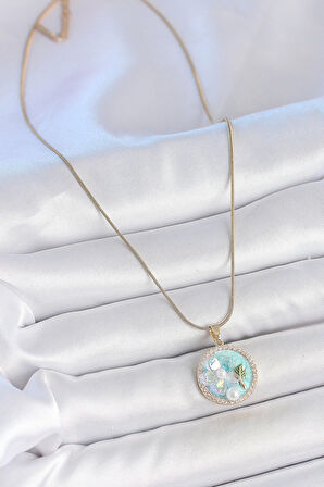 316L Çelik Gold Renk Zincir Zirkon Taş Detaylı Mavi Mineli Çiçek İşlemeli İnci Detay Kadın Kolye
