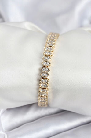 Pirinç VIP Seri Gold Renk Zirkon Taşlı Kadın Bileklik