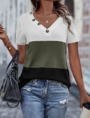 Kadın Kısa Kollu V Yakalı Düğmeli Waffle Bluz