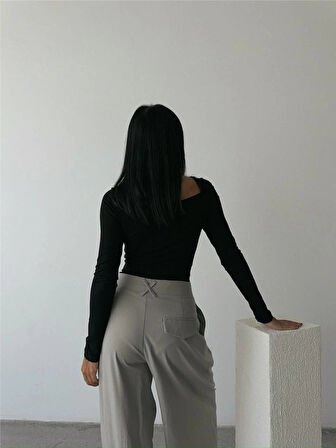 SANDY BODYSUİT ÖNDEN BAĞLAMA DETAYLI - Siyah