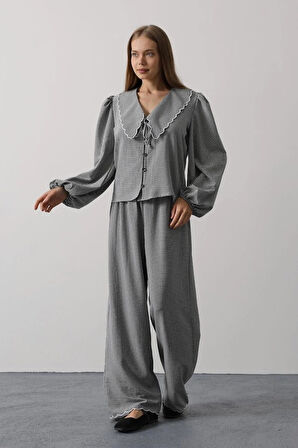 İşlemeli Bebe Yakalı Pantolon Takım - Siyah