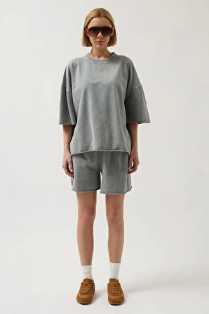 Oversize Lazer Kesim Bisiklet Yaka T-Shirt