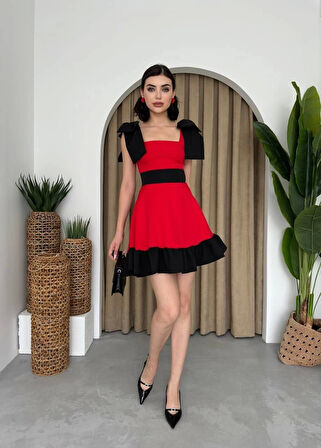 Miron Omuz Fiyonklu Elbise