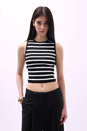 Halter Yaka Çizgili Crop