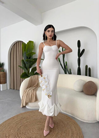 Dominic Eteği Büzgülü Midi Boy Elbise