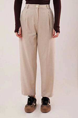 Kapama Cep Detaylı Krem Pantolon