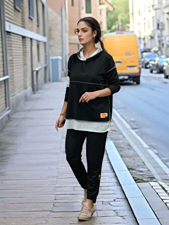 Kadın Siyah Kapşonlu Etek Ucu Detay Arma Ters Dikiş Gorunumlu Ikili Takım