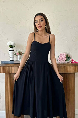 Siyah Göğüs Kuplu Uzun Büzgülü Elbise