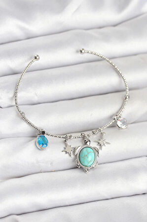 Caretta Caretta Charmlı Gümüş Renk Kadın Bileklik