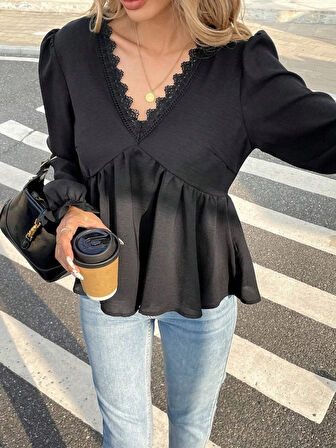 Kadın Uzun Kollu V Dantel Yaka Aerobin Bluz