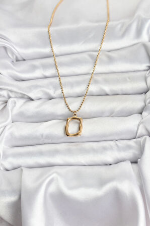 316L Çelik Zincir Gold Renk Model Kadın Kolye