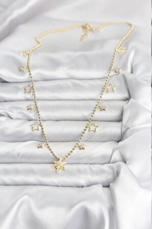 Pirinç Gold Renk Zirkon Taşlı Kutup Yıldızı Model Kadın Kolye