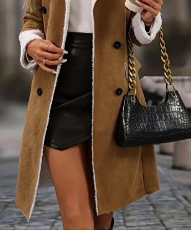 Kadın Uzun Kollu Yakalı Düğmeli Süet Mini Manto