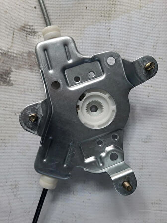 Hyundai Getz Ön kapı Cam Krikosu Sağ elektrikli ve motor hariç 82404-1C010 yolcu tarafı Orjinal Marka Orjinal Parça