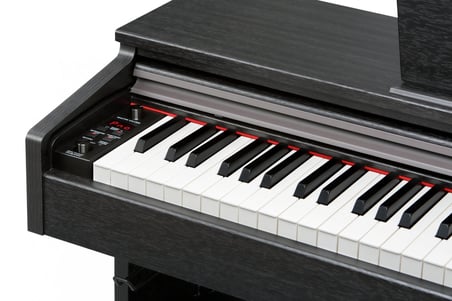 Kurzweil M90-SR Dijital Piyano - Gülağacı (Orta Seviye - Konsol Tipi) | 88 Tuş Tam Ağırlıklı Çekiç Aksiyonu (Hammer Action), 64 Polifoni, Dahili 2-Kanal Kayıt Sistemi | Ölçüler: 1380 x 420 x 815 mm