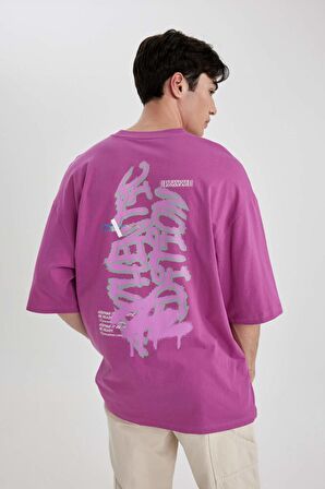 DeFacto Loose Fit Bisiklet Yaka Sırt Baskılı Kısa Kollu Tişört B8937AX24SMPR191