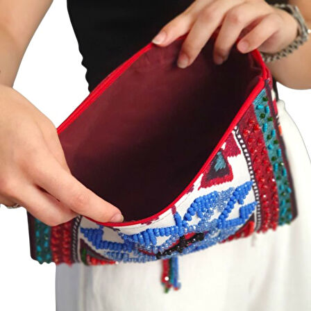 Uretti - Sümeyya 2589 2333 El Yapımı Etnik Kilim Desen Boncuk İşlemeli Siyah Püsküllü Clutch Çanta