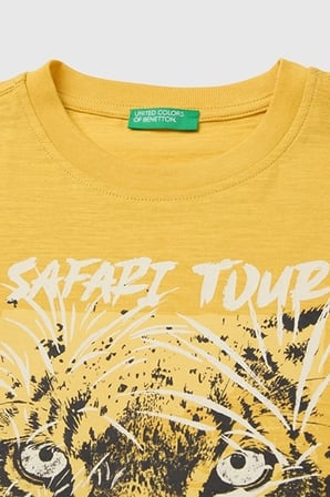 United Colors of Benetton Erkek Çocuk Hardal Sarısı Önü Baskı Detaylı Bisiklet Yaka T-Shirt 6-14 Yaş 