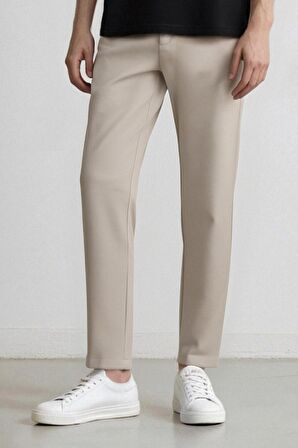 DeFacto Jogger Düz Paça Her Yöne Esneyen Yazlık Kumaş Pantolon T6317AZ25SPBG609