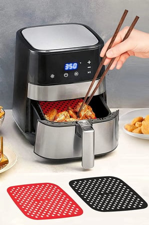 İpek Yıldızı® Siyah Isıya Dayanıklı Yıkanılabilir Silikon Fırın Ve Airfryer Kare Model Pişirme Matı 21,5 Cm