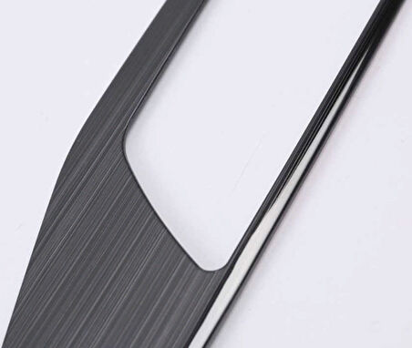 Ford Focus 2019+ Kapı Döşeme Kaplama Titanyum Siyah