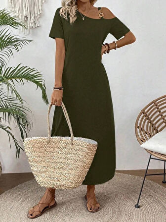 Kadın Tek Omuzdan Açık Toka Detaylı Yandan Yırtmaçlı Maksi Boy Viskon Elbise