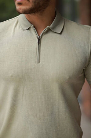 Erkek Fermuarlı Yaka Kısa Kollu Tişört