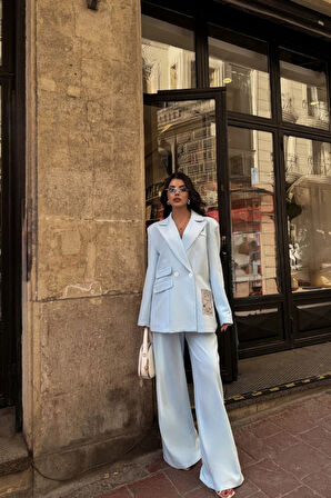 TAARI ETİKET DETAYI CEKET  PANTOON TAKI  Bebe avi