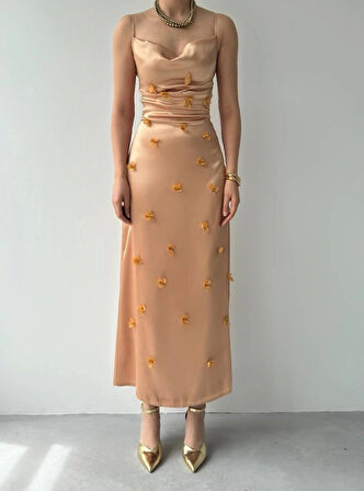 Dora Çiçek Detaylı Elbise