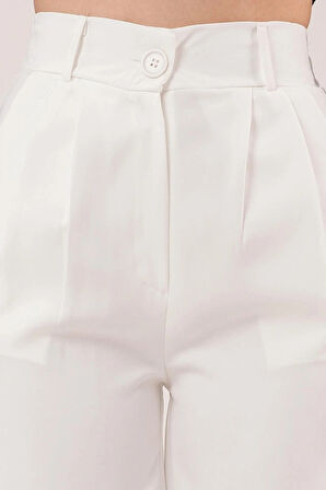 Bol Paça Piliseli Beyaz Pantolon