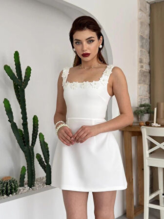 Alyosa Çiçek Detaylı Elbise