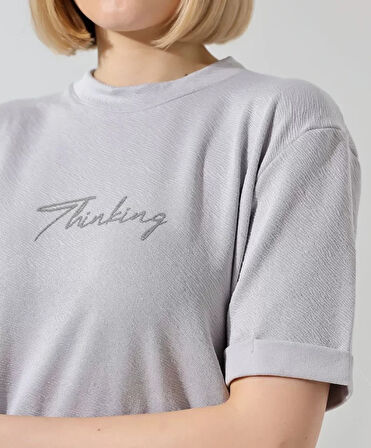 Unisex Bisiklet Yaka Baskılı lim Fit Thirt  Boyalı Gri