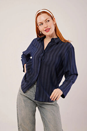Düğmeli Ve Çizgi Detaylı acivert Gömlek