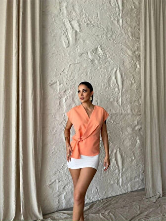 YANDAN BAĞLAMA DETAYLI KOLUZ BLUZ  omon