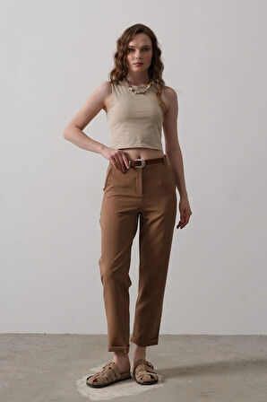 Kemerli Havuç Pantolon  Taba