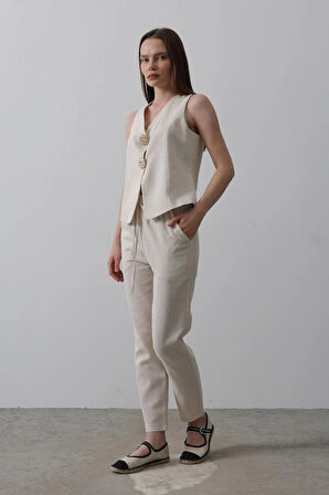 Düğme Detaylı Yelek  Krem