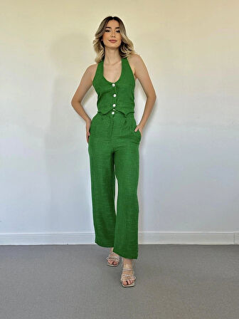 Yeşil Yelek Ve Pantolon Takım