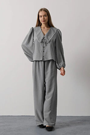 İşlemeli Bebe Yakalı Pantolon Takım  iyah