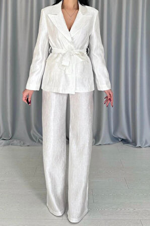 Ekru Beli Kuşaklı Ceket Ve Pantolon Parlak Takım