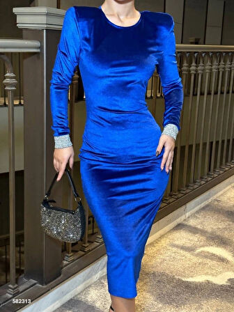 Kadın Bisiklet Yaka Vatkalı anşet Detay Kadife Kumaş idi Boy Elbise