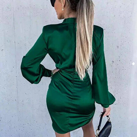 Kadın Yarım Balıkçı Yaka Vatka Ve Büzgü Detay Mini Elbise