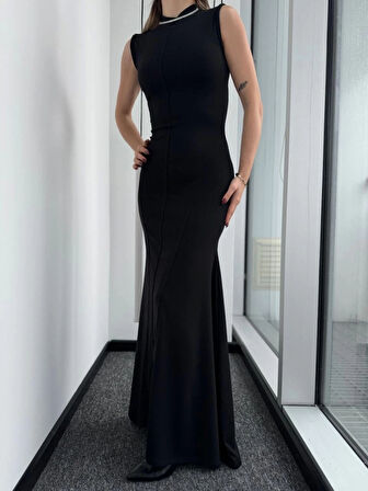 Kolsuz Yarım Bogazlı Uzun Elbise iyah