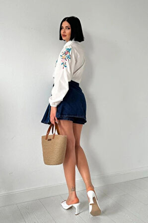 Beyaz Çiçek Nakışlı Gömlek