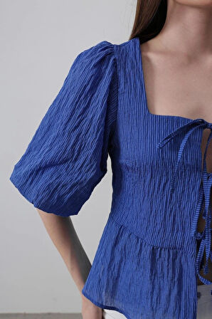 Kare Yaka Balon Kol Bluz  avi